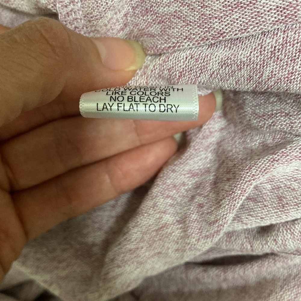 Gibson Ruffled Edge Raglan Pullover Top - Picture 12 of 12